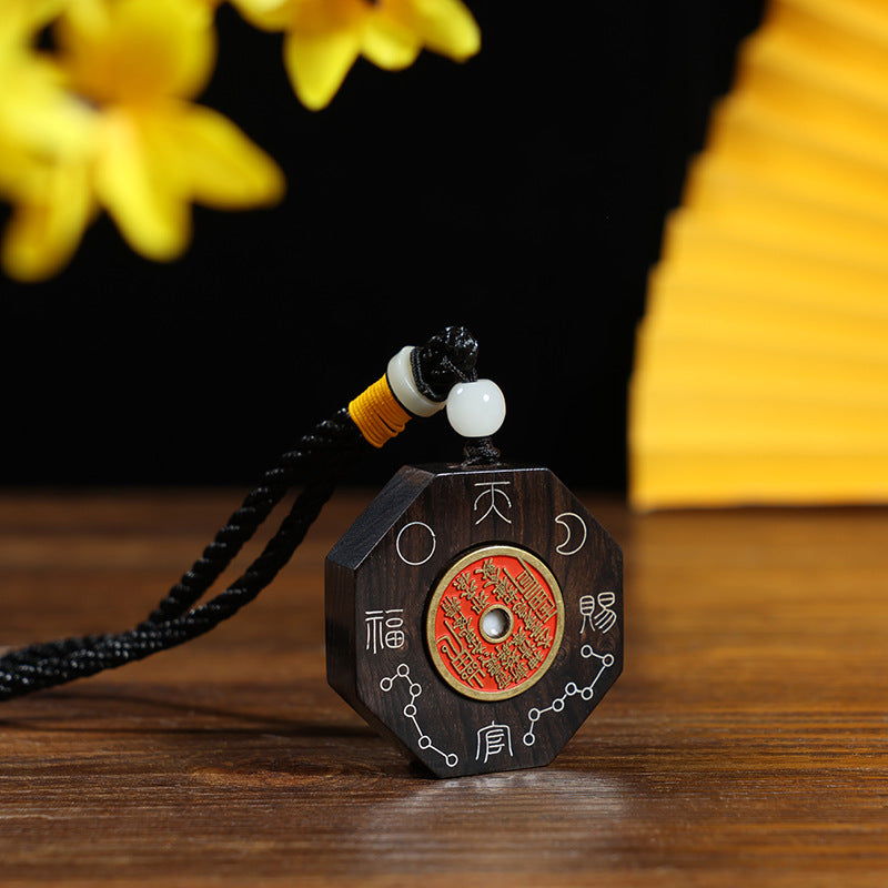 Taoist Maoshan Dharma Red Light Sandalwood Bagua Circulation Office Mountain Ghost can be turned with money Tai Chi pendant pendant Jiugong Taoist